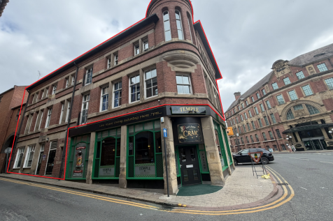 Office to rent in leeds