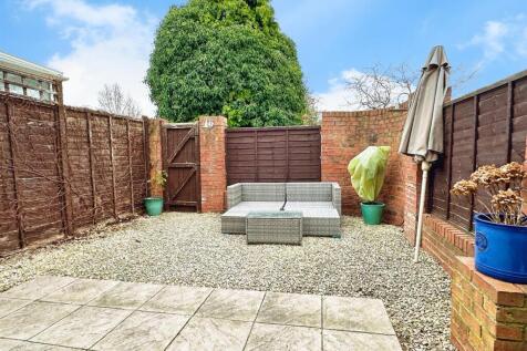 courtyard garden