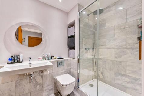 2 bed, 2 bath Flat in manchester - Photo 10