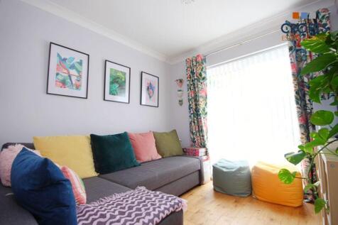 Sitting room/Bedroom