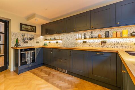 Severn Grove 26-17.jpg