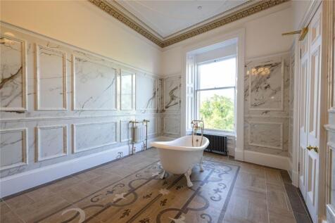 9 bed, 6 bath Terraced in Glasgow - Photo 43