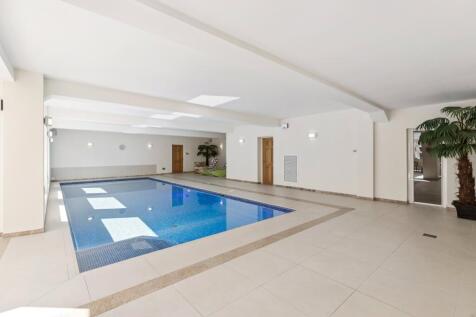 8 bed, 7 bath Detached in Glasgow - Photo 57