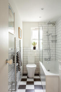 300874 - 25_7_22_TMH N16 6AX10212-Edit.jpg