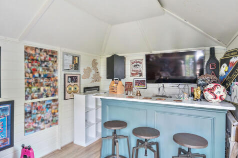 1302263-4-684016a...