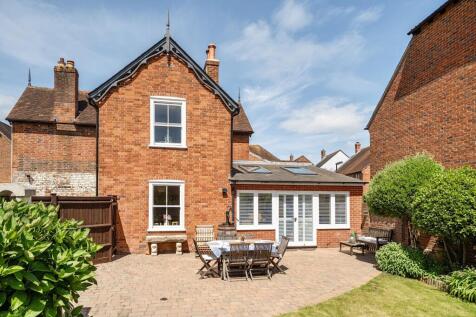 Property Image 1
