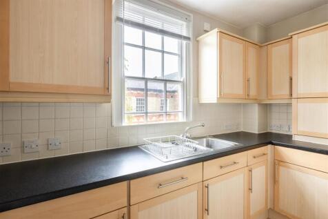 18 Blenheim Mews-4.jpg