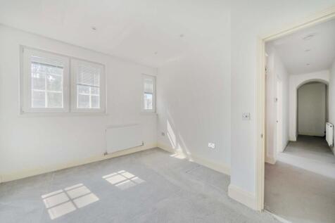 1288499-8-683dbbe...