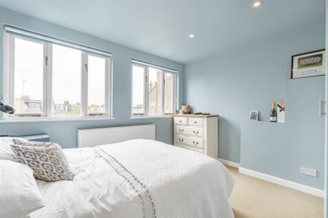 James_anderson-40_glendarvon_street-sw15__3_.jpg