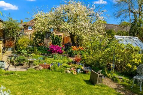 Off Angle - Garden 3.jpg