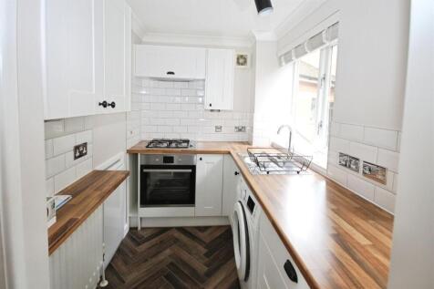 669ef60d-Kitchen 202.JPG