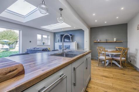 10 Coral Close, Portchester-PorticoMarketing-O'Har