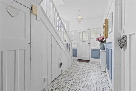 entrance hall.jpg