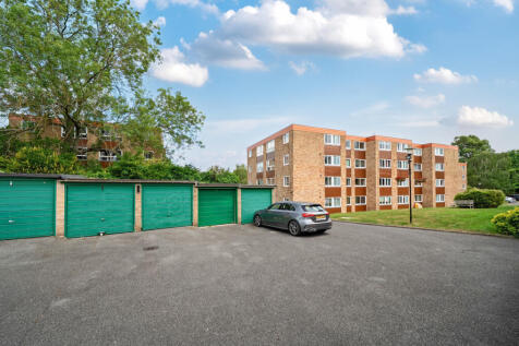 1313905-5-685a9cc...