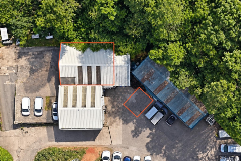 Unit & 2 Parking Bays.png