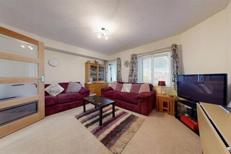 Flat-33-Nightingale-Court-05152026_133424.jpg