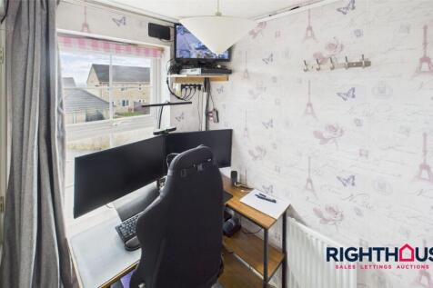 Landing & Study Area