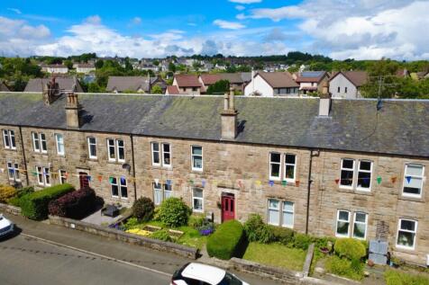 Church Street, Lochwinnoch two bedroom first floor