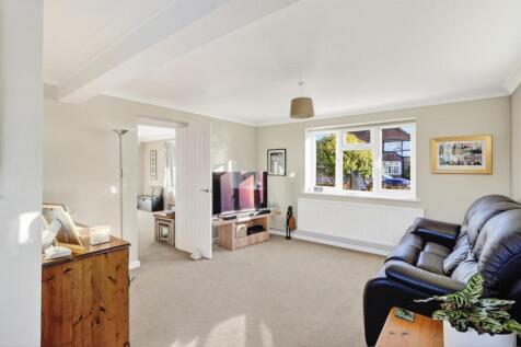 32 Harsfold Road Final-28.jpg