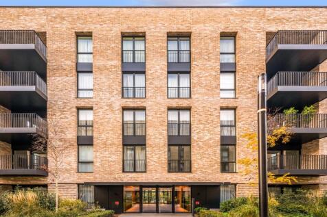 84 Carrick Yard (1)