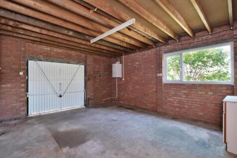 7 St Vincents Close Hereford (18).jpg