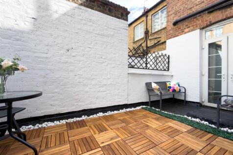 terrace.jpg