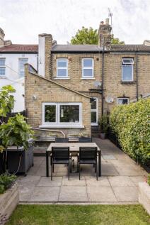 Colston Road, E7