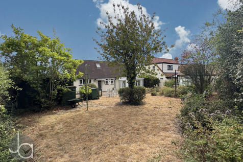 20250826_14400379...