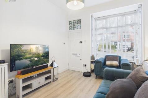 cam05459g0pr0139still038