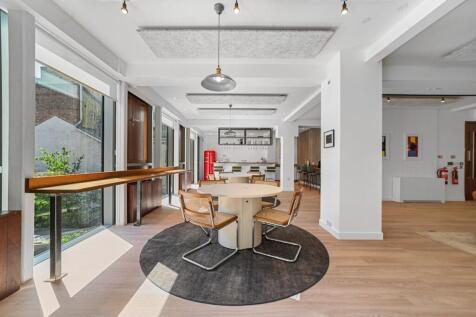 shoreditch high st kitchen 4.JPG