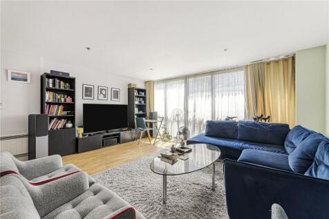 Reception/Kitchen