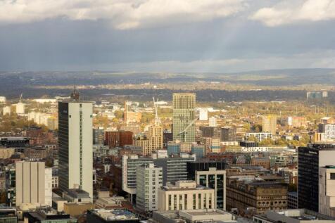 2 bed, 3 bath Apartment in Manchester - Photo 39