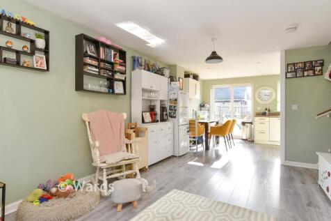 Lounge/Dining Area