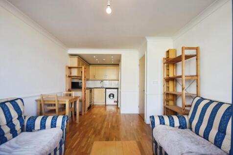 pbox-living_room-315880.JPG