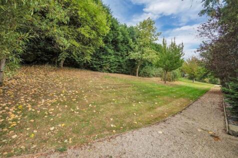 Lawned Garden & Orchard