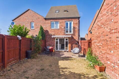 EweMove - Spalding - Roeburn Way - Garden