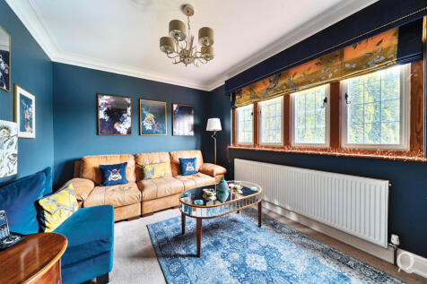 9039558d-16b8-479...