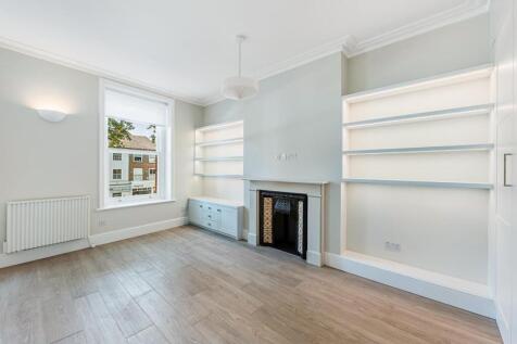 Flat 2, 130a Chiswick High Road (2).jpg