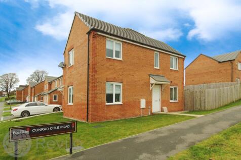 3 Bedroom Semi-Detached in OL11 2BG
