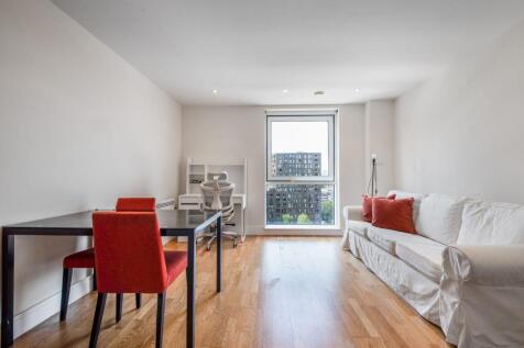 Stylish furnished tenth-floor flat in the Docklands, offering a bright open-plan kitchen/reception/dining room, generous hallway storage, modern bathroom and far-reaching urban outlook, ideally placed