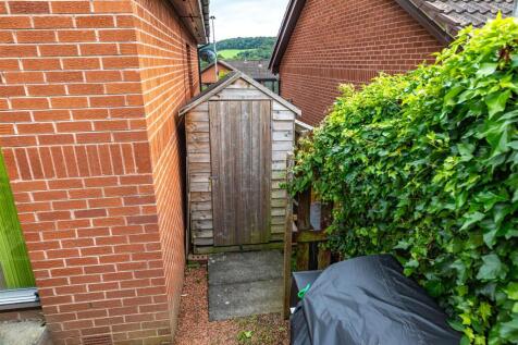 3 Abbotsview Gardens Galashiels 52.jpg