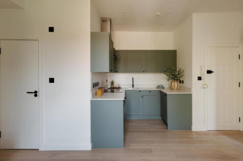 Flat8 (26).jpg