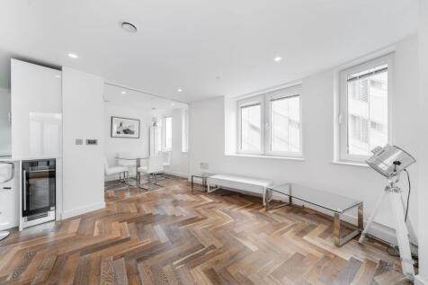 Reception / Kitchen