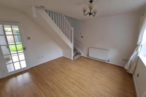 Living Room v1.jpg