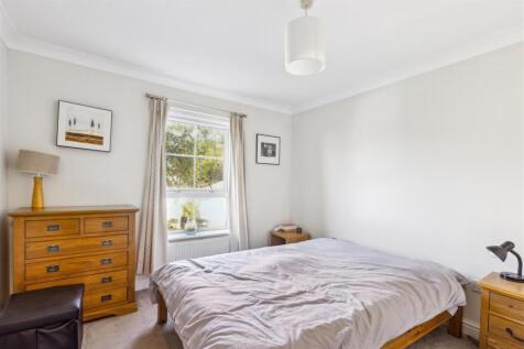 Malthouse Drive, W4 - FOR SALE