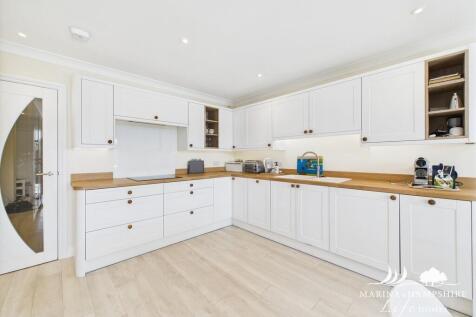 CAM03691G0-PR0051...