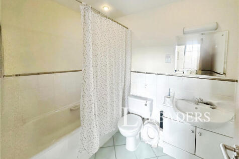 8 Bathroom