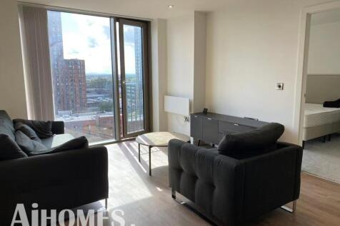 Welcome to this charming flat located at 50 Store Street in the vibrant city of Manchester. This delightful property boasts a generous living space of 721 square feet, making it an ideal home for indi