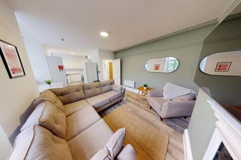 6 Bedroom Flat in BS1 1TP