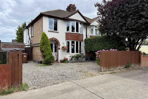 4 Bedroom Semi Detached for Sale